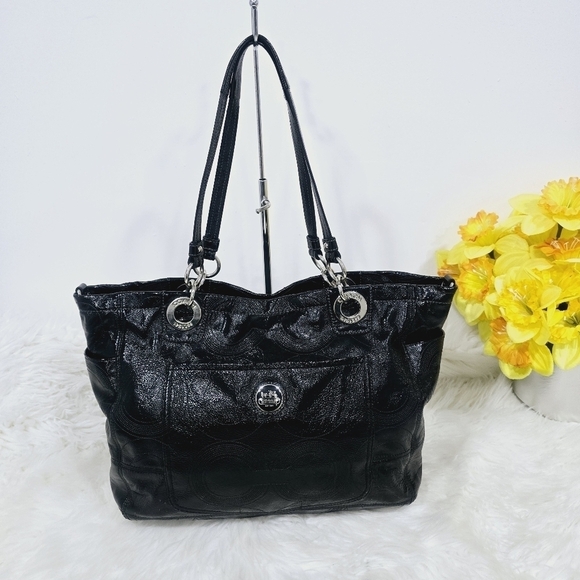 COACH LARGE BLACK SIGNATURE PATENT LEATHER BABY BAG TOTE - Picture 1 of 15